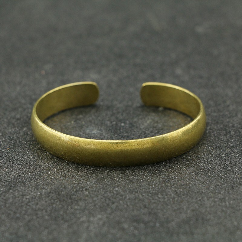Exquisite Pure Copper Open-Ended Smooth Bracelet for Men and Women, Vintage Classic Style, Antique Brass Die-Casting Craftsmanship Bracelet