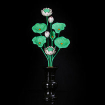 Meditation Buddhist temple for flowers and furnishings The temple is dedicated to the former golden color plover of the Buddha the lotus flower fake flowers 9 Dot 13 19 Dot 19 Dot