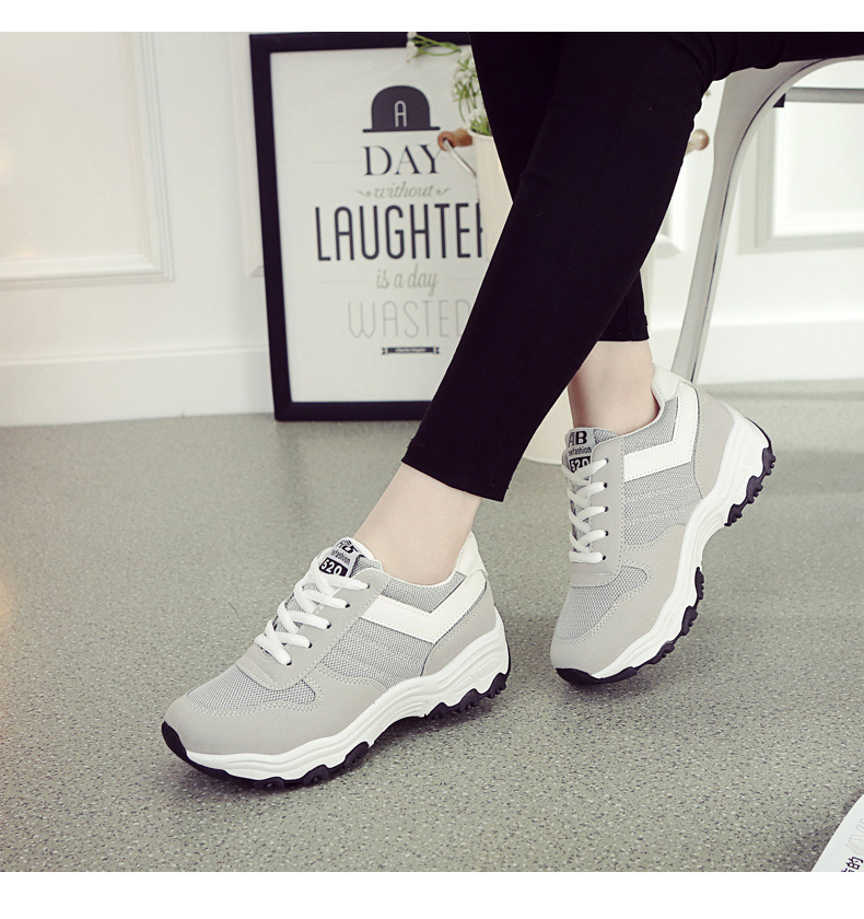 Thanh lịch và đơn giản mùa xuân thoáng khí khử mùi lưới giày chạy non-slip trọng lượng nhẹ mềm đàn hồi nền tảng giày thể thao giày chạy bộ adidas