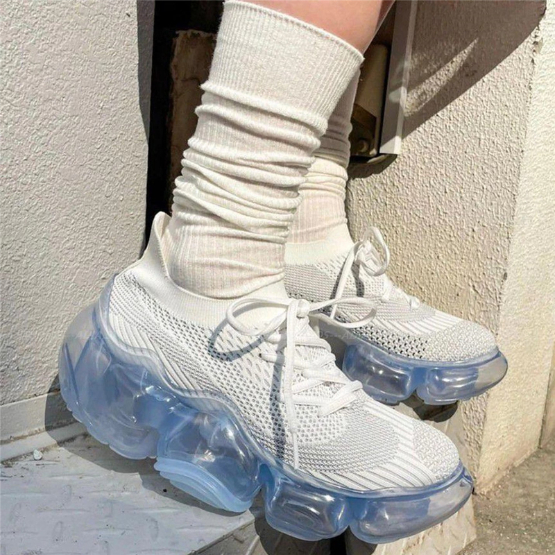 Japanese-Style Grounds Moopie Bubble Height-Increasing Thick-Soled Women's Shoes in White and Black, Fashionable Knitted Elastic Air-Cushioned Shoes