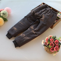 Дымчато-серый