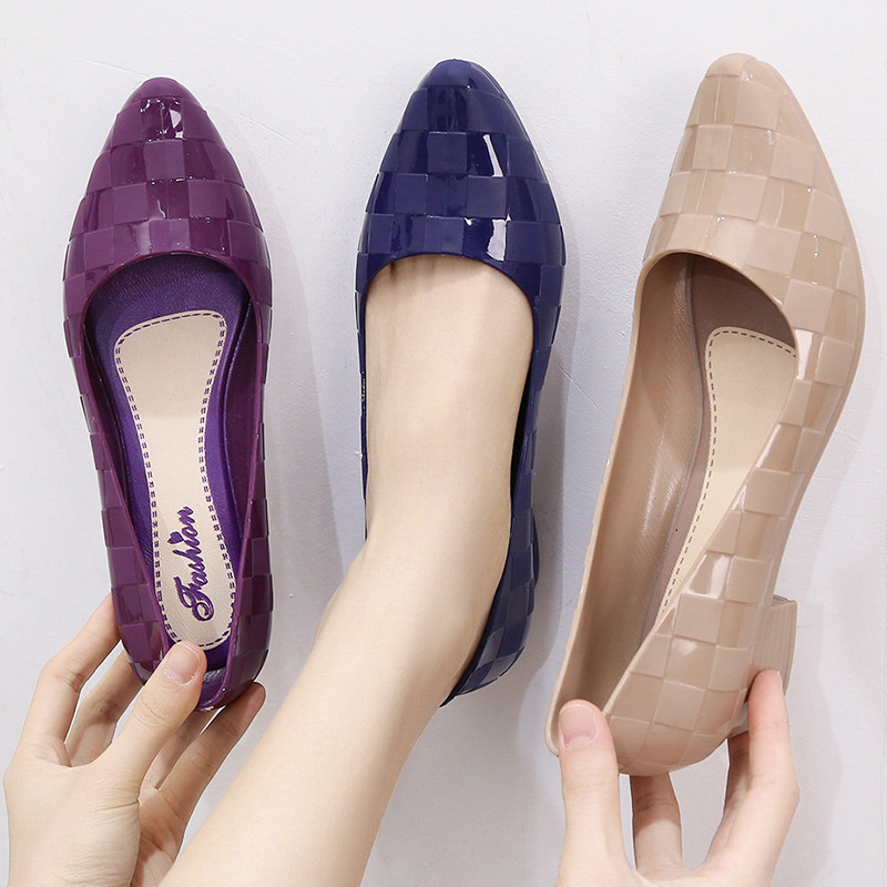 Pointed toe fashion waterproof shoes rain boots women's summer new net red shallow mouth water low-top rubber shoes Korean version overshoes non-slip