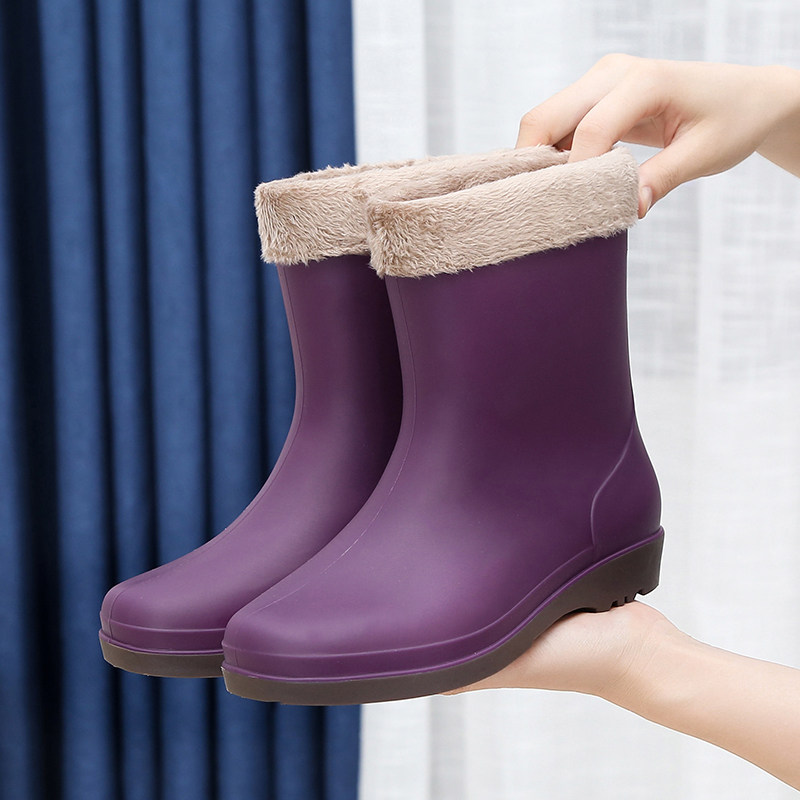 Short tube fashion waterproof shoes rain boots rain boots female winter adult overshoes plus velvet cotton student Korean version of the warm water boots non-slip