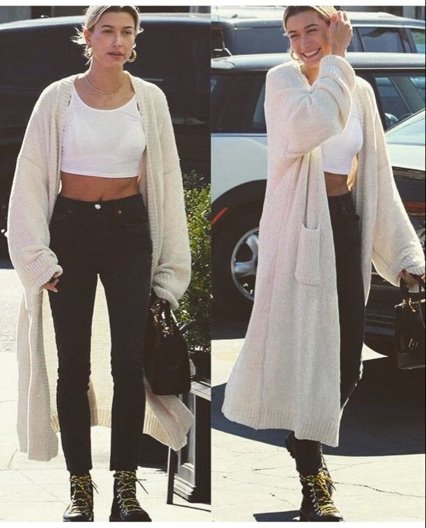 Hailey Baldwin Beaver with the same American wild knitted jacket long sleeve long version cardigan