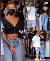 Kylie Beaver with elastic ribbed short umbilical shirt sexy low-cut deep V long-sleeved top