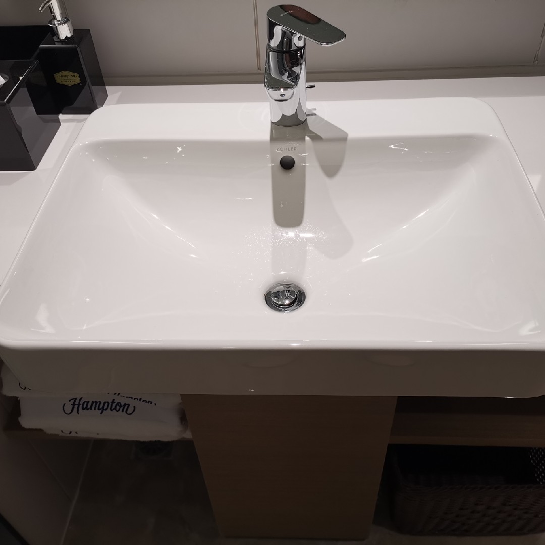 Semi-embedded table basin Taichung basin with kvk5071ec-6 5073L-6 double-hole tap