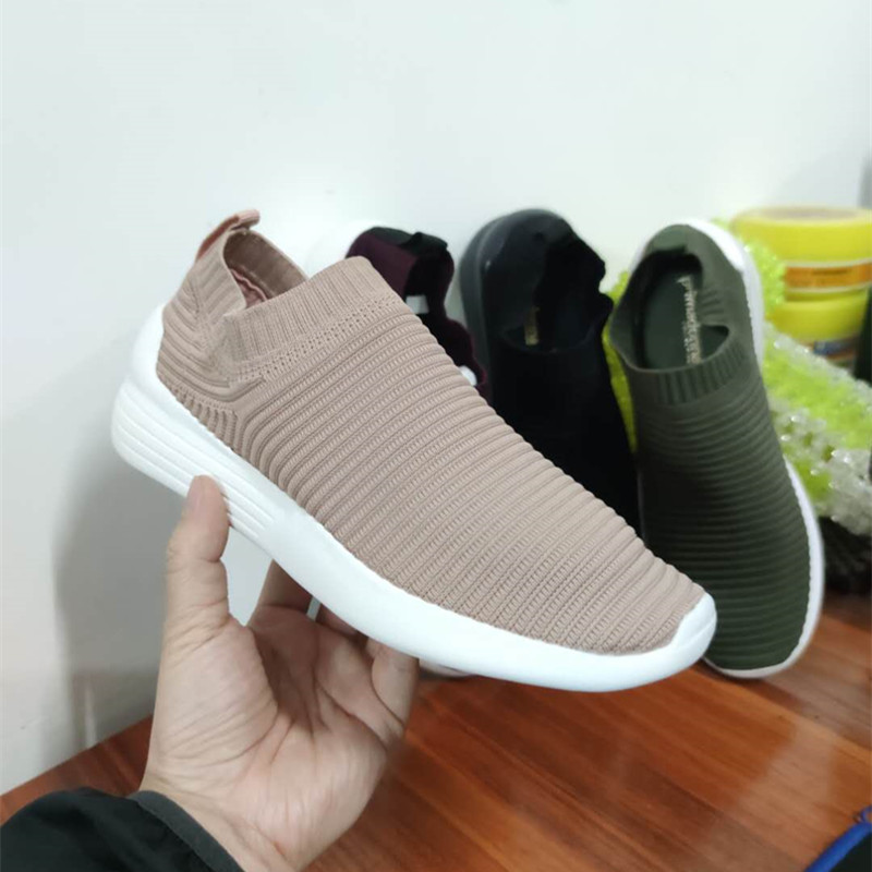 Foreign trade knitted shoes breathable and comfortable lazy socks shoes original single set foot casual shoes shallow mouth single shoes dancing shoes