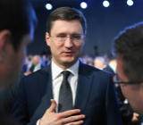 俄罗斯能源部长诺瓦克表示，俄罗斯正在评估OPEC及其盟友早些时候提出的一项规模较小的减产提议。他还说，还没有收到幅度更大的减产提议...