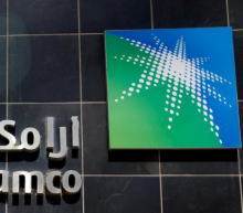 NYMEX美国原油(WTI原油)欧市盘初，油价震荡走低。美国新冠病毒感染人数激增，可能有碍燃料需求复苏，这令油价承压，交易员仍在密切关注美国燃油需求前景，美国16个州报告7月前五天新冠新增病例增幅创下纪录...