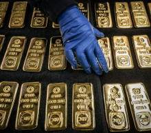 美联储主席鲍威尔今天晚些时候讲话若呈现鹰派基调，可能会促使黄金出现一些获利回吐。然而，市场正在关注美国CPI的意外下行...