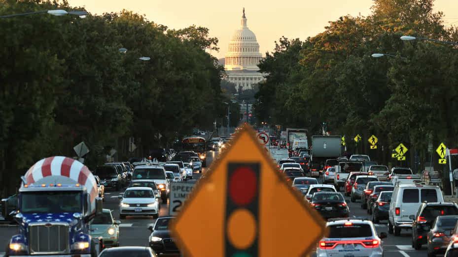 美国最新消息，盘中美元消息，ice美元指数价格走势图，美元指数今日重大消息，美元欧元日元英镑加元最新资讯