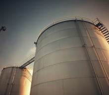 美国EIA公布的数据显示，截至6月3日当周原油库存意外增加，汽油库存意外减少；精炼...