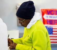 布隆伯格的竞选团队表示，布隆伯格计划成立一个新的组织，助力拜登击败桑德斯赢得民主党总统竞选的提名