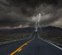 投资公司古根海姆(Guggenheim Partners)的斯科特?米纳徳(Scott Minerd)认为...