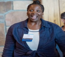 在开始下调政策利率之前，我希望对通胀率正在向2%靠拢抱有更大信心。我认为最终降息是调整政策以反映风险平衡的变化。美联储所担负的价格稳定...