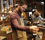 法国巴黎银行（BNP Paribas）周三（8月2日) 表示,市场眼球聚焦于非农就业数据，刚刚发布的“小非农”爆冷或暗示非农不佳。