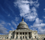 华尔街仍然预期华盛顿会出台一些削减税收的法案，因为出台简单减税政策的可能性比税改更大。由于医疗法案方面受到挫折，分析人士认为美国政府可能转向从税改方面寻求突破