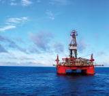 油服贝克休斯公布的数据显示，美国截至3月30日当周钻井总数减少2口，其中天然气钻井数增加4口，石油钻井数减少6口。数据公布后，油价反应平淡...