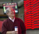 房地产行业仍然是中国市场根深蒂固的悲观情绪的核心，本周再次引起人们的担忧。本周公布的数据显示，10月房价出现了八年来的最大跌幅...