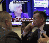 受到美联储加息预期的支撑，美元指数本周开盘后一直在近期高位强势蓄势，期待后市有更多利多消息助其一举突破94整数关口一线的强劲阻力位