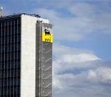 据《世界石油》米兰报道，埃尼公司3日在米兰宣布，该公司日前在位于埃及西沙漠西南Meleiha许可证区块的A-2X勘探远景构造上获得了石油发现...