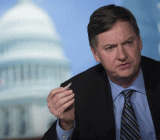 美国芝加哥联储主席埃文斯(Charles Evans)周三(1月17日)表示，美国经济基本面强劲，减税应该会增加企业投资，促进未来数年经济大幅增长