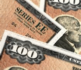 尽管隔夜在鲍威尔鹰派讲话的影响下，美元与美债收益率同涨，但从年初迄今的走势来看，在10年期美债收益率逼近3%之际，美元指数却下跌了逾2%。事实上...