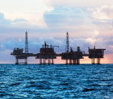 据道琼斯雅温德消息，喀麦隆国家石油公司SNH周二表示，今年第一季度，乍得原油出口量同比出现小幅增加。