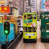 昨天恒指报收29,234点，较上日涨19点，惟市势虽处平稳拉锯状态，但大市之成交金额却续见退缩，以昨天之总成交金额只有802亿元计，明显见到资金之参与度已续步退缩，相信需待圣诞及新年大假结束之后，大市之气氛才会续步升温。操作上，低多为主