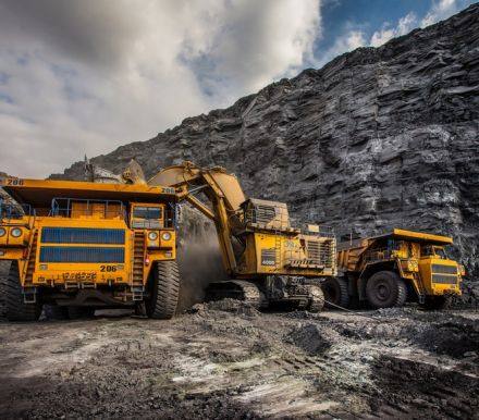 贝莱德(BlackRock)和其他主要金融机构正在制定计划，加快关闭亚洲的燃煤电厂，以逐步淘汰造成气候变化的最严重人为因素...