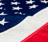 9月零售销售数据喜忧参半，现货黄金拉升约10美元，升破1300，创逾两周新高1301.28美元/盎司；美元指数短线急挫逾50点至92.74；欧元兑美元飙升60余点至1.1874