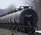 随着中国INE原油期货顺利完成首次交割，标志着中国原油期货的进一步成熟。数据显示，中国原油期货的开户数量已经达到了3万人，同时市场份额已增至了15%上方，影响力...