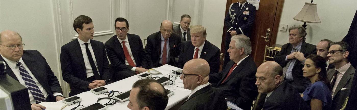 执政团队，白宫班底，特朗普贸易政策，北美贸易协定，tpp，再通胀交易，特朗普交易，再通胀是什么意思，共和党医改法案，推翻奥巴马医改，特朗普通俄门，特别检察官米勒，废除伊朗核协议，制裁伊朗，特朗普最新消息，最新言论，最新政策，国会，政府债务上限，税改计划，医改计划，基建计划，竞选承诺及支持率，与欧洲关系，朝鲜及中东局势