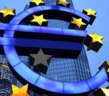 周三欧市尾盘，欧元兑美元维持窄幅震荡之势，现交投于1.1450一线。欧元兑美元持续承压于100日移动均线，现位于1.1476，截止目前仍维持单边震荡之势，自2018年11...