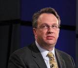 面对疲软的通胀数据和一些内部的降息呼声，美联储“三号人物”、纽约联储主席威廉姆斯似乎不为所动。他在最新表态中支持暂不加息，看好美国经济形势。美东时间...