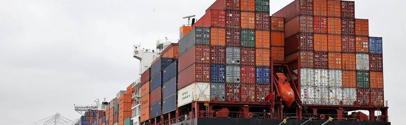 特朗普贸易政策，北美贸易协定，tpp，再通胀交易，特朗普交易，再通胀是什么意思，共和党医改法案，推翻奥巴马医改，特朗普通俄门，特别检察官米勒，废除伊朗核协议，制裁伊朗，特朗普最新消息，最新言论，最新政策，国会，政府债务上限，税改计划，医改计划，基建计划，竞选承诺及支持率，与欧洲关系，朝鲜及中东局势