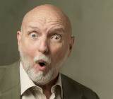 有着华尔街"新债王"之称的Jeffrey Gundlach又出来喊话了：美国的衰退信号已经很明显了！尽管最近美国经济增速有所下降，但消费者信心看起来仍然相对较高...