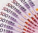 在2019年创下问世20年来最窄的全年波动幅度后，欧元过去一周的最新跌势，似乎预示着沉睡多时的空头“巨兽”彻底苏醒了，接下来甚至可能迎来更大规模的跌势。行情数据显...