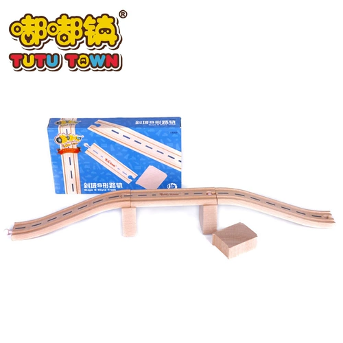 Деревянная игрушка с рельсами