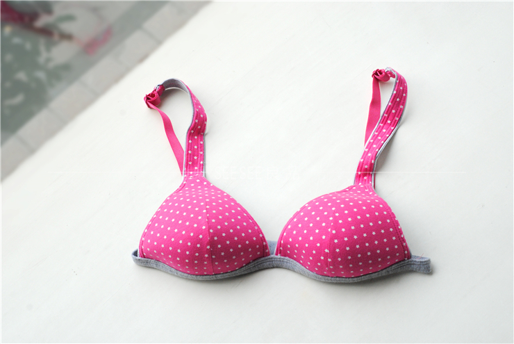 Bộ bikini đồ lót nữ mỏng áo ngực mềm cup không có vòng thép sâu V sexy 70AB75AB80 tam giác chống ánh sáng