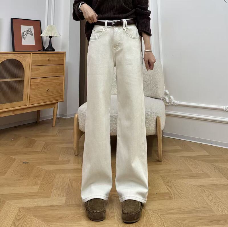 【Xixi's Home】For Petite People, Just Close Your Eyes and Buy! New Winter Style Velvet Straight-Leg Jeans That Hide Imperfections and Make You Look Slimmer, Cigarette Pants