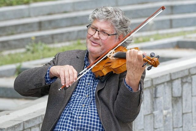 what is rosin in violin