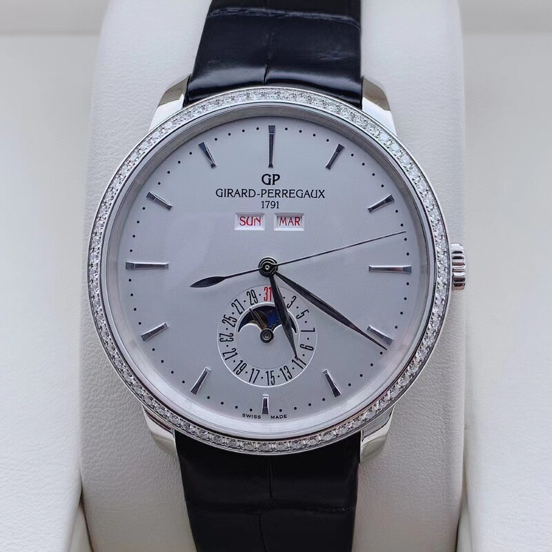 List Price 125,000】98% New 40mm Girard-Perregaux 49535D11A131-Bb60 Automatic Mechanical Men's Watch Genuine Product