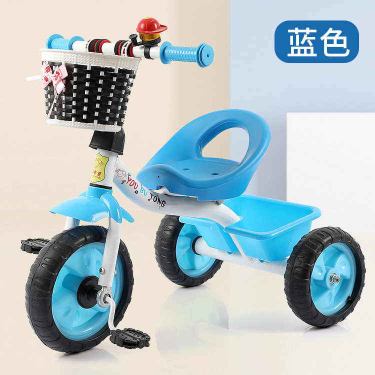 Детский трехколесный велосипед Playful Dot 589