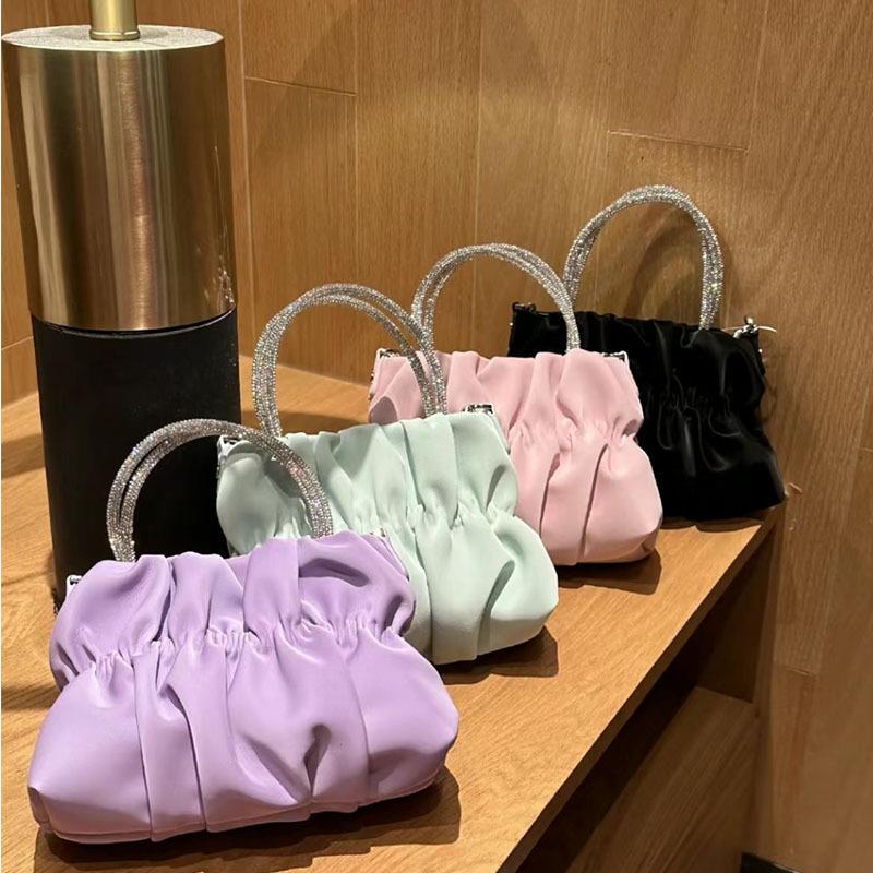 Women's Bag 2025 New Fashion Handbag with Rhinestones, Summer Elegant Socialite Party Pleated Full Rhinestone Cloud Bag Crossbody Women's Bag 2025 New Fashion Handbag with Rhinestones, Summer Elegant Socialite Party Pleated Full Rhinestone Cloud Bag Crossbody