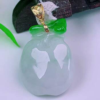 Burmese natural genuine jade genuine 18k gold buckle ice floating sun green high-end boutique flash apple jade pendant
