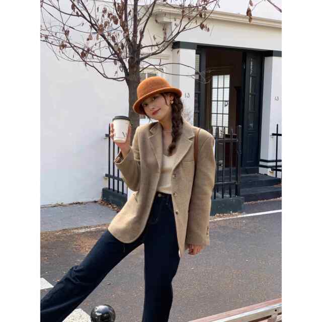 2026 New Brown Wool Fisherman Hat Women's Winter Face Revealing Small Retro Hat Curly Bucket Hat Top Hat Ins