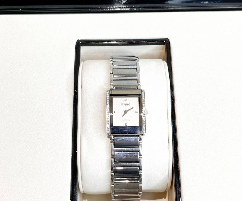 Full Set, Retail Price 22,800 (98% New) Rado Women's Watch, Quartz Watch, Precision Ceramic Series Women's Watch