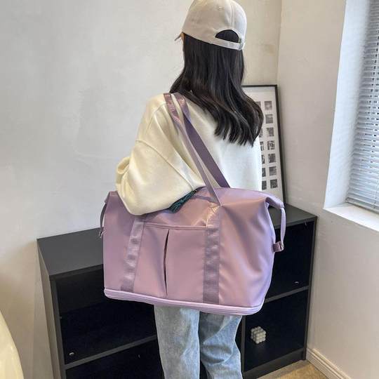 新款轻便干湿分离健身包男女同款大容量旅行包时尚运动收纳行李袋