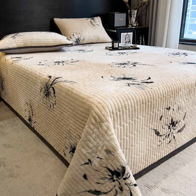 Milk velvet cotton bed cover single piece winter tatami plus velvet sheet dormitory anti-slip kang cover three-piece set 24 new models